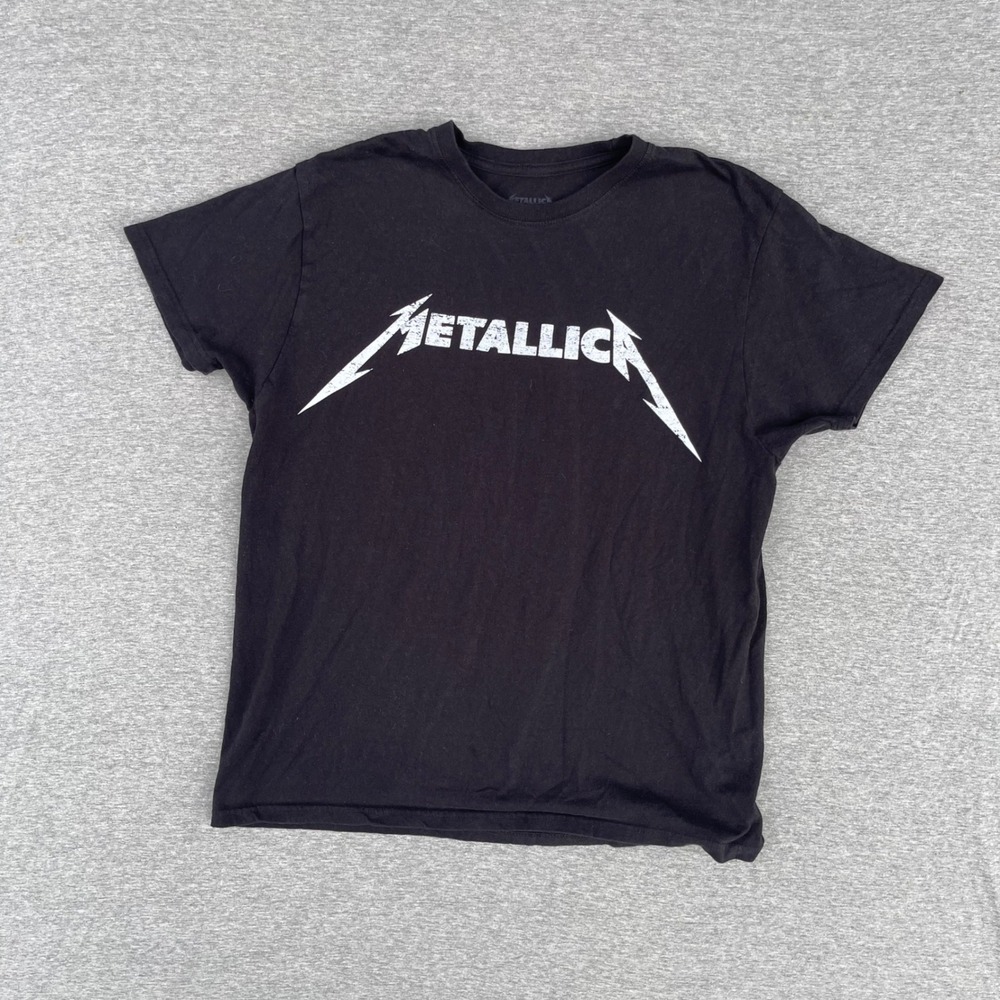 Metallica Graphic Tee Mens Large Black Short Sleeve Distressed Logo Cotton Shirt